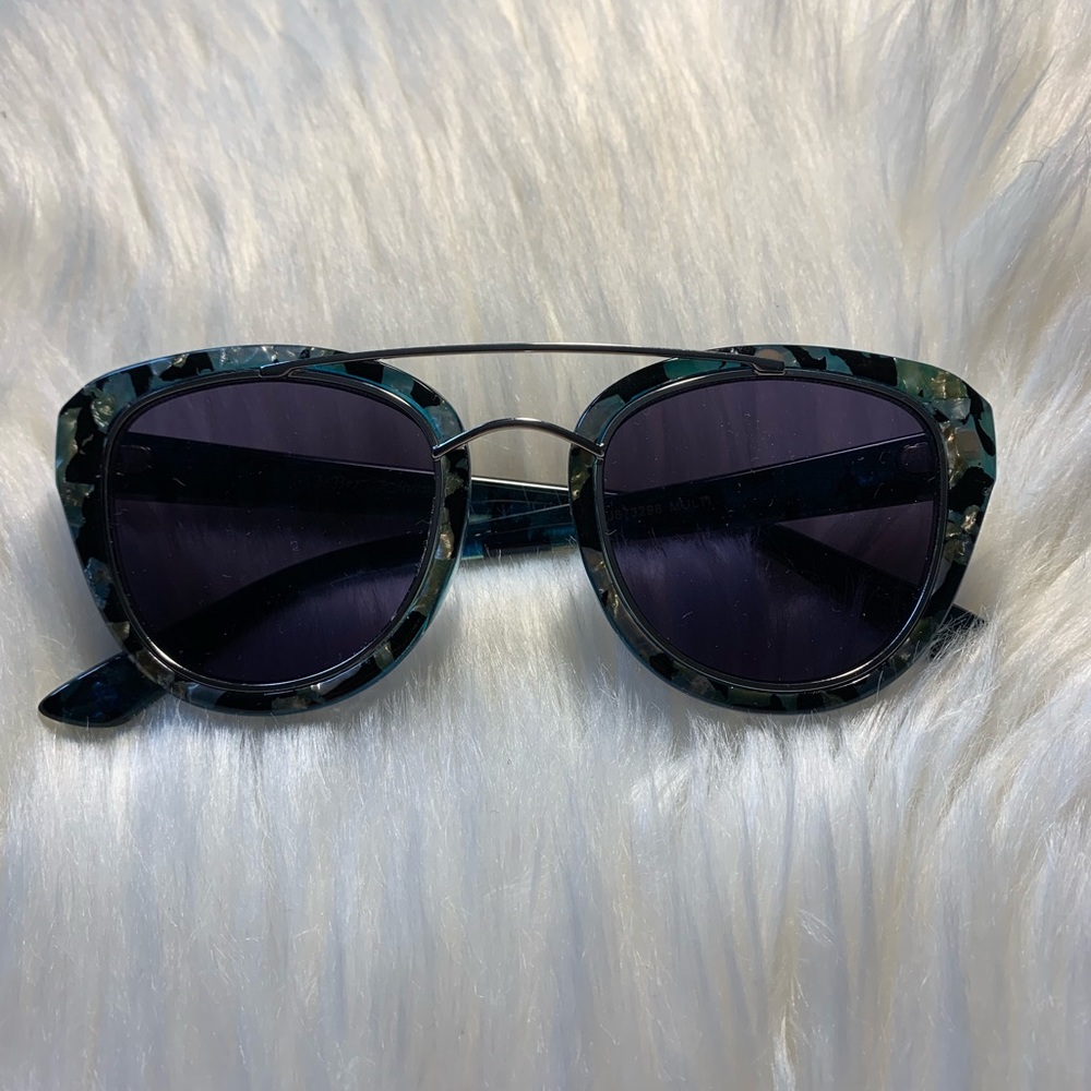 Betsey Johnson sunglasses